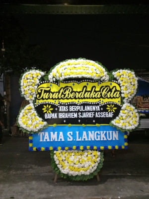 Papan Bunga Duka di Karangheuleut